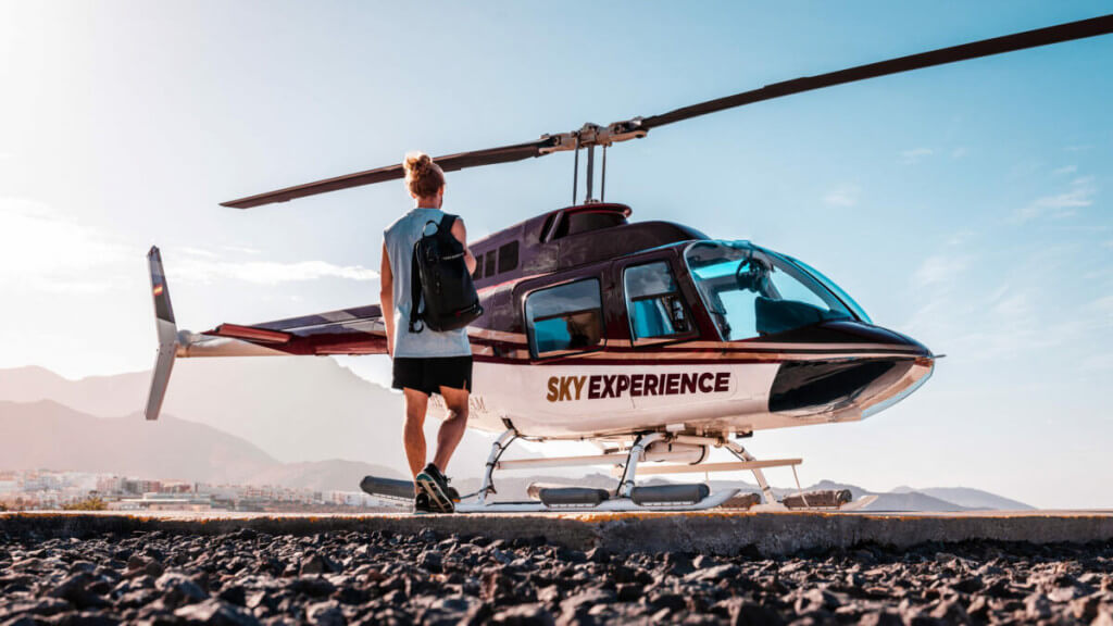 Helikopter túra: Strandok és szakadékok